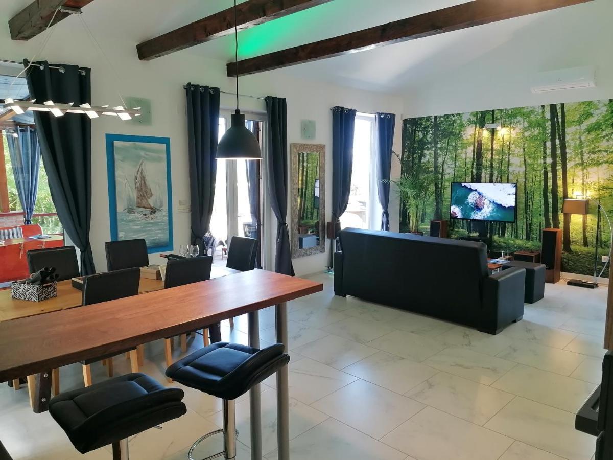 The Forest House Krk 2 *