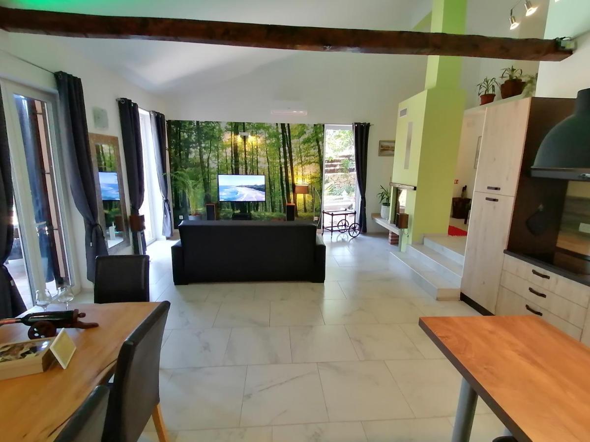 Holiday home The Forest House Krk 2 *