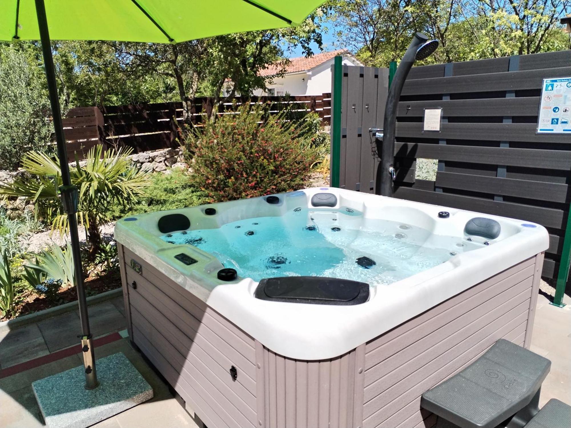 Holiday home The Forest House Krk 2 Kras